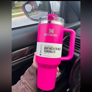 40 oz hot pink Stanley